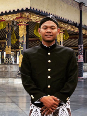 WAHYU DANUR SAPUTRO, S.Pd